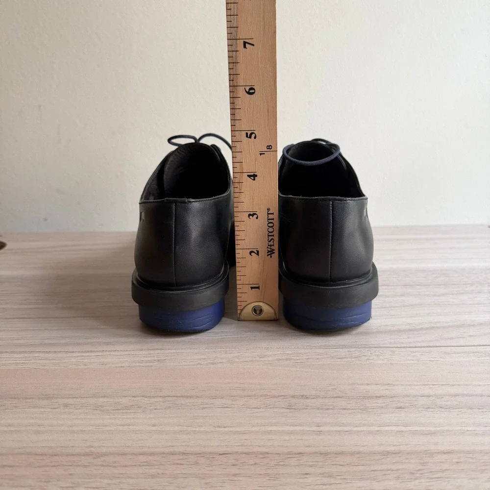 Camper smooth black